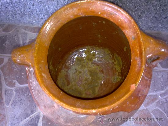 Antig&uuml;edades: antigua olla de barro. - Foto 3