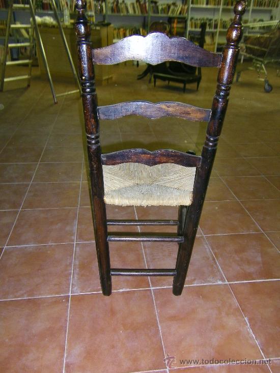 Antig&uuml;edades: SILLA TIPO SEVILLANA DE ANEA - Foto 1