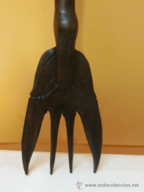 Antig&uuml;edades: Tenedor de madera, forma de pato - Foto 3