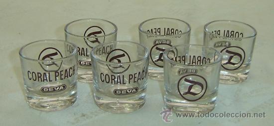 Antiquit&eacute;s: 6 VASITOS CRISTAL PARA CHUPITO PUBLICIDAD CORAL PEACH DEVA-medidas 4,5*4,5 cms.