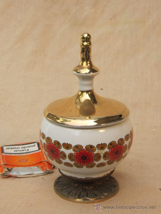 Antig&uuml;edades: JOYERO EN PORCELANA Y BRONCE - Foto 3