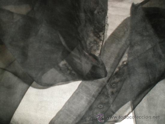 Antig&uuml;edades: MANTILLA NEGRA ANTIGUA - Foto 6