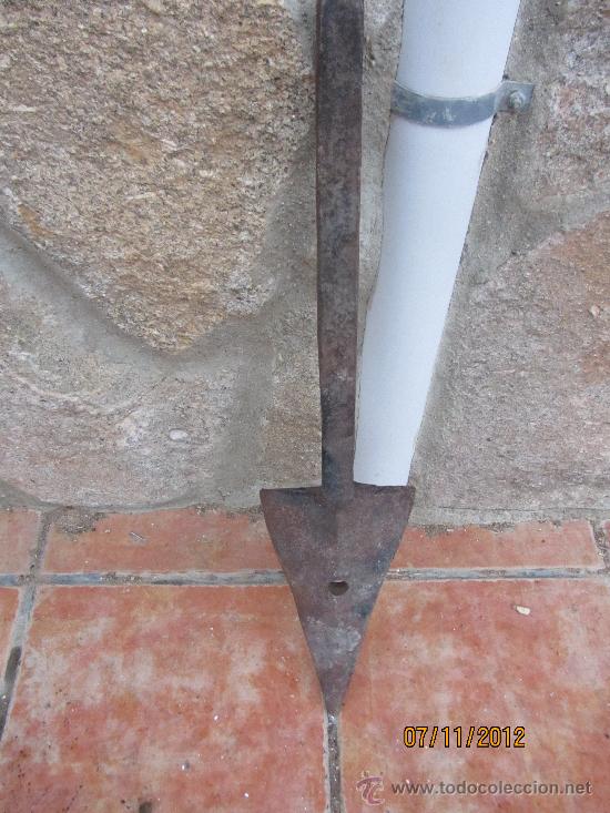 Antig&uuml;edades: ANTIGUA REJA DE ARADO, 55 CMS - Foto 1