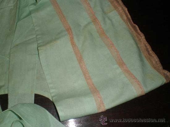 Antig&uuml;edades: brusa verde - Foto 5