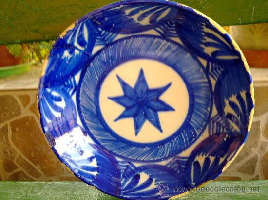 Antig&uuml;edades: antiguo plato de manises - Foto 1