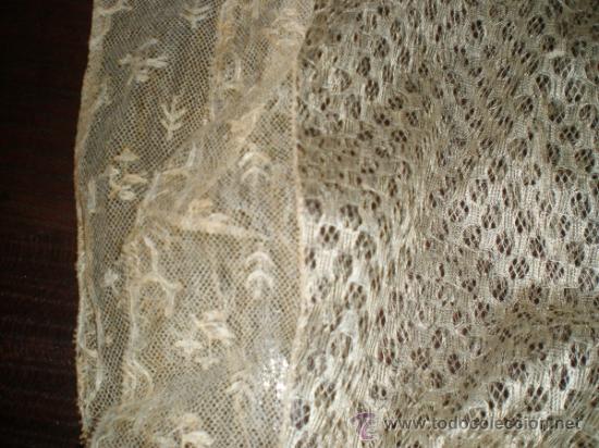Antig&uuml;edades: mantilla blanca - Foto 8