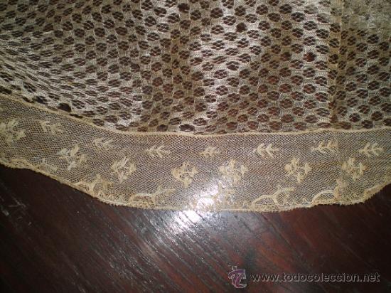 Antig&uuml;edades: mantilla blanca - Foto 7