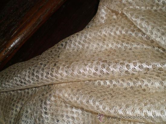 Antig&uuml;edades: mantilla blanca - Foto 5