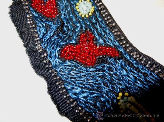 Antig&uuml;edades: CUELLO CON PATA Y COMPLEMENTO CON ABALORIOS DE PRINCIPIOS SIGLO XX - Foto 6