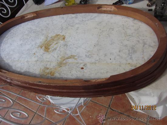 Antig&uuml;edades: tapa marmol enmarcada en caoba - Foto 10