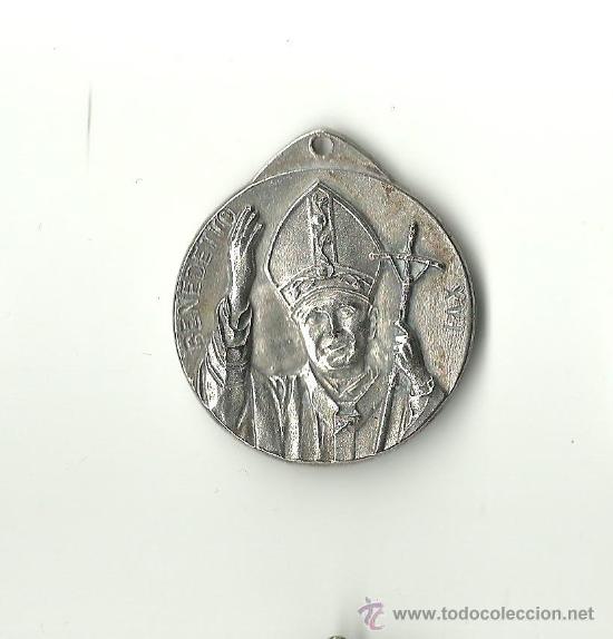 Antig&uuml;edades: Medalla Benedicto XVI - Foto 1