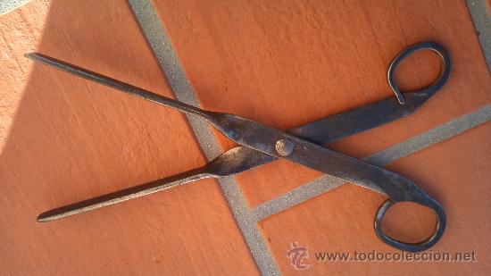 Antig&uuml;edades: Pinza brasero - Foto 1