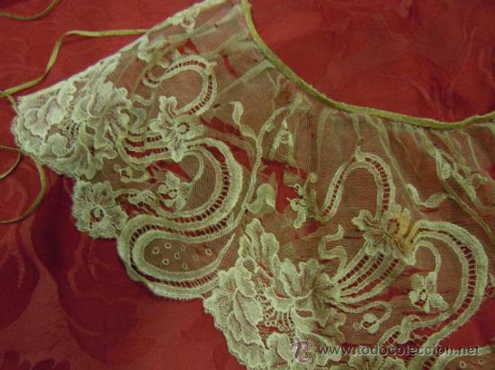 Antig&uuml;edades: CUELLO ANTIGUO DE ENCAJE PARA RESTAURAR - Foto 4