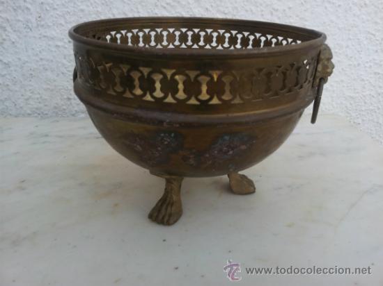 Antig&uuml;edades: Antiguo centro de mesa en cobre - Foto 2