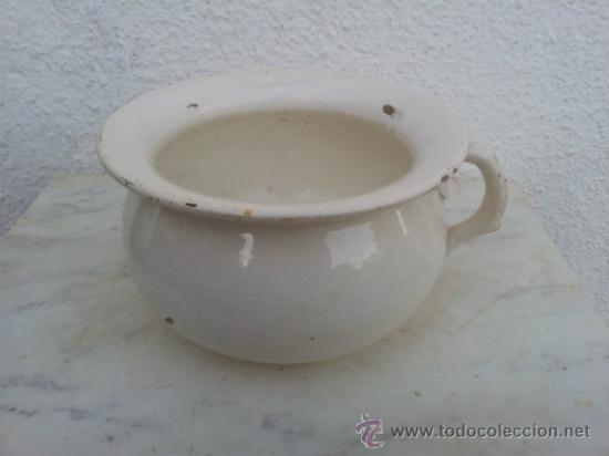Antig&uuml;edades: Antiguo orinal de porcela - Foto 2