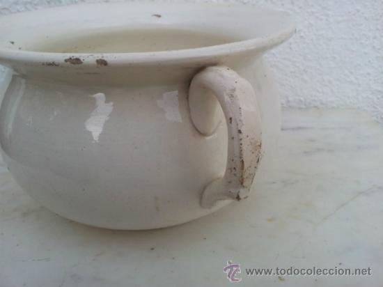 Antig&uuml;edades: Antiguo orinal de porcela - Foto 6