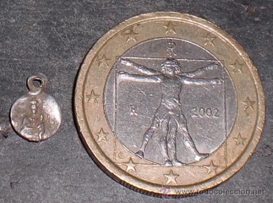 Antig&uuml;edades: Min&uacute;scula medalla religiosa en plata. - Foto 2