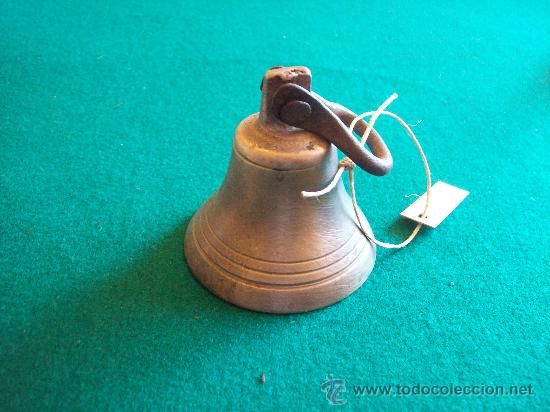 Antig&uuml;edades: ANTIGUA CAMPANILLA DE BRONCE - Foto 1