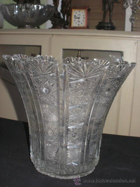 Antig&uuml;edades: IMPONENTE JARR&Oacute;N EN CRISTAL TALLADO A MANO. - Foto 2