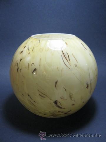Oggetti Antichi: PRECIOSA BOLA ART DECO A&Ntilde;OS 1920 -1930, CRISTAL MARMOLIZADO. FLORERO.