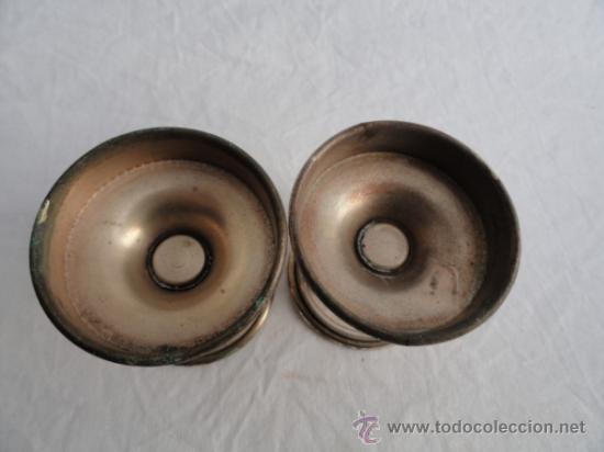 Antig&uuml;edades: LOTE DE 2 HUEVERAS DE ALPAHACA. - Foto 3