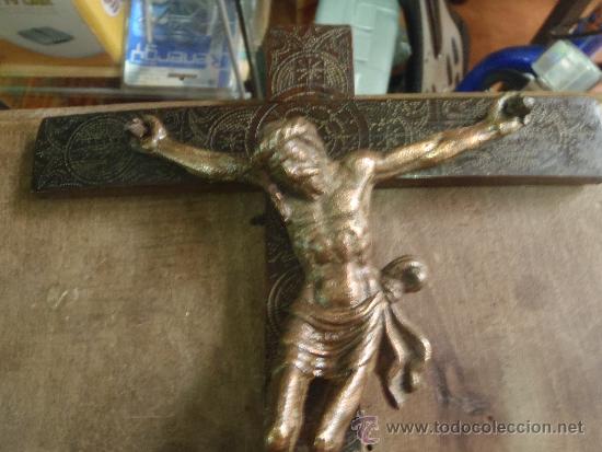 Antig&uuml;edades: CRISTO CRUCIFICADO DE BRONCE S.XVI - Foto 1