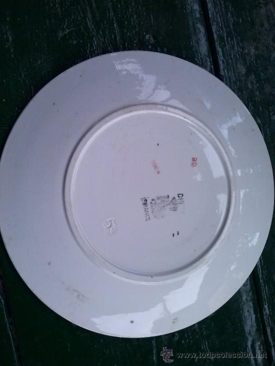Antig&uuml;edades: precioso plato de sarreguemines. - Foto 3