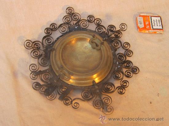 Antig&uuml;edades: BRASERO PARA COLGAR EN LA PARED - Foto 1