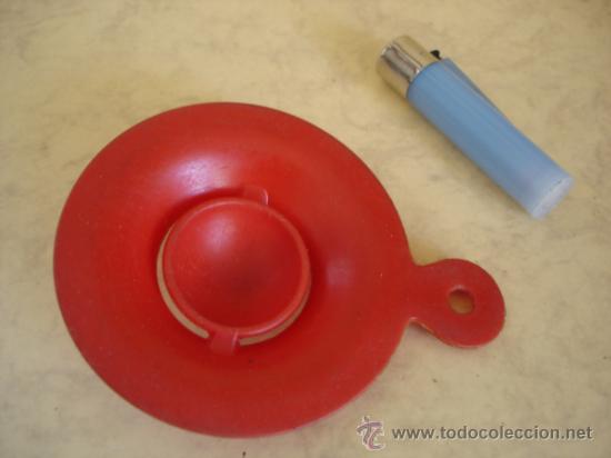 Antig&uuml;edades: UTIL DE COCINA - SEPARADOR DE YEMA Y CLARA - PLASTICO - Foto 1