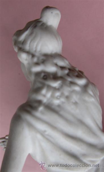Antig&uuml;edades: DAMA BISCUIT SENTADA - Foto 3