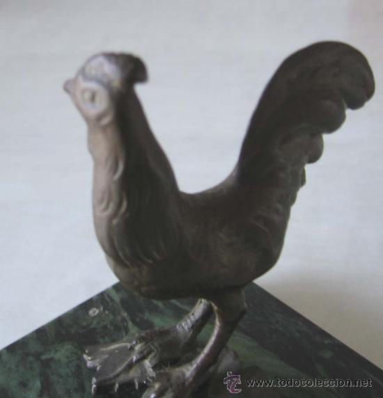 Antig&uuml;edades: GALLINA .. De bronce con la base de m&aacute;rmol - Foto 4
