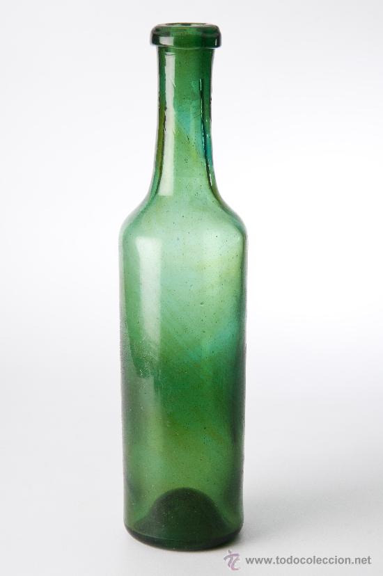 Antig&uuml;edades: BOTELLA DE VIDRIO SOPLADO EN VERDE SIGLO XIX