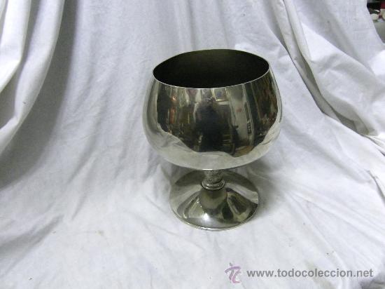 Antig&uuml;edades: MACETERO METAL TIPO COPA - Foto 4