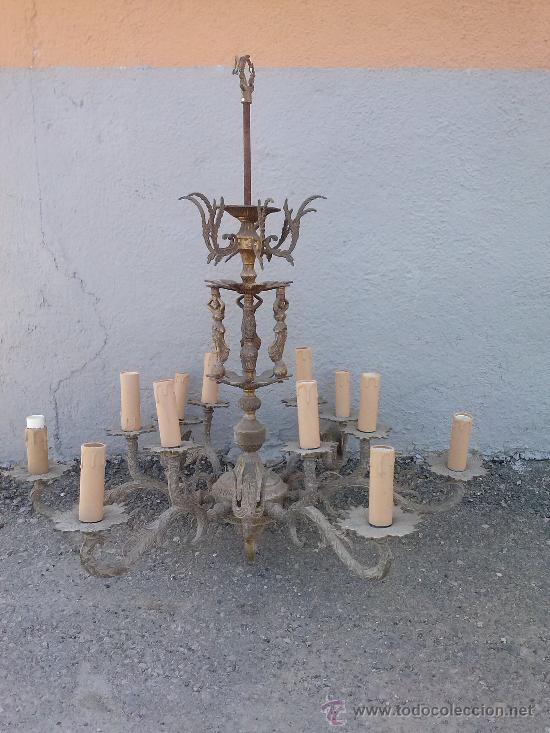 Antig&uuml;edades: antigua lampara de bronce. - Foto 1