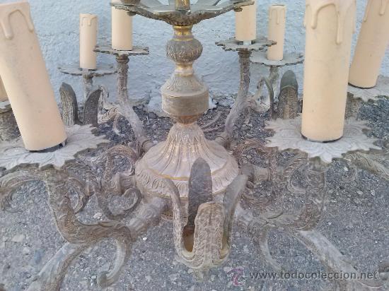 Antig&uuml;edades: antigua lampara de bronce. - Foto 2