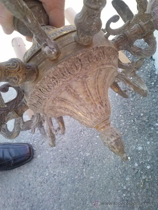 Antig&uuml;edades: antigua lampara de bronce. - Foto 6