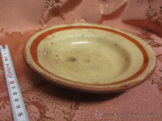 Antig&uuml;edades: Plato en barro cocido / s.XIX - Foto 3
