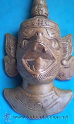 Antig&uuml;edades: Mascara tallada en madera. Garuda. - Foto 2