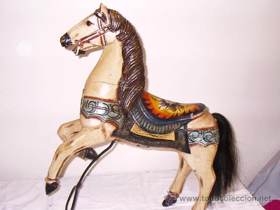 Antig&uuml;edades: precioso caballo de madera - Foto 15