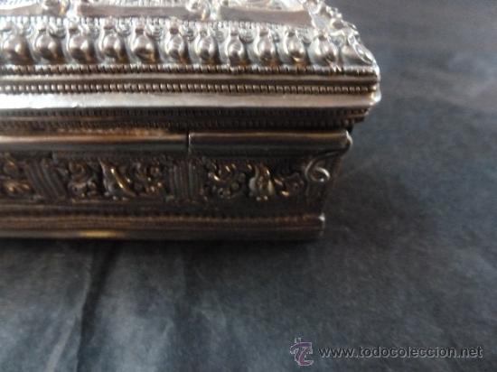 Antig&uuml;edades: antigua caja de plata oriental - Foto 13