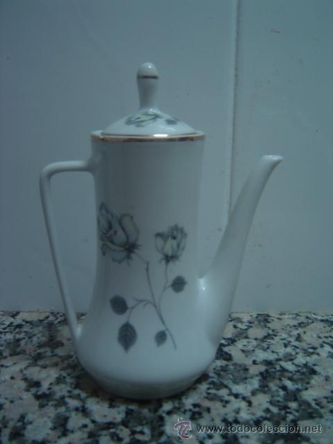 Antig&uuml;edades: CAFETERA DE PORCELANA - Foto 2