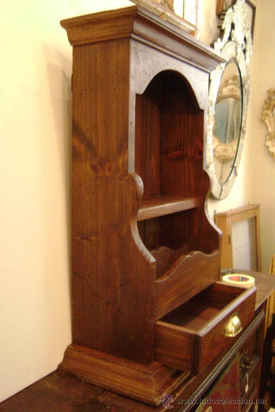 Antig&uuml;edades: REVISTERO DE MADERA - Foto 4