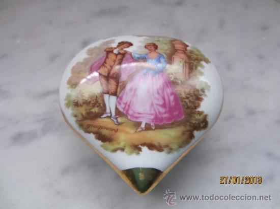 Antig&uuml;edades: cajita en forma de coraz&oacute;n - Foto 2