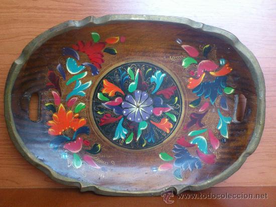 Antig&uuml;edades: Antigua bandeja de madera pintada a mano - Foto 9