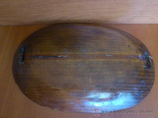 Antig&uuml;edades: Antigua bandeja de madera pintada a mano - Foto 6