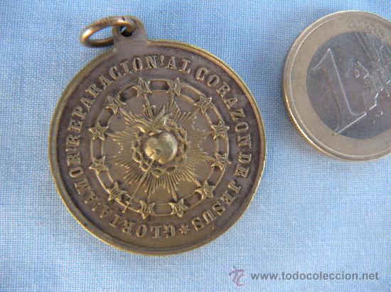 Antig&uuml;edades: ANTIGUA MEDALLA CORAZ&Oacute;N DE JES&Uacute;S. - Foto 1