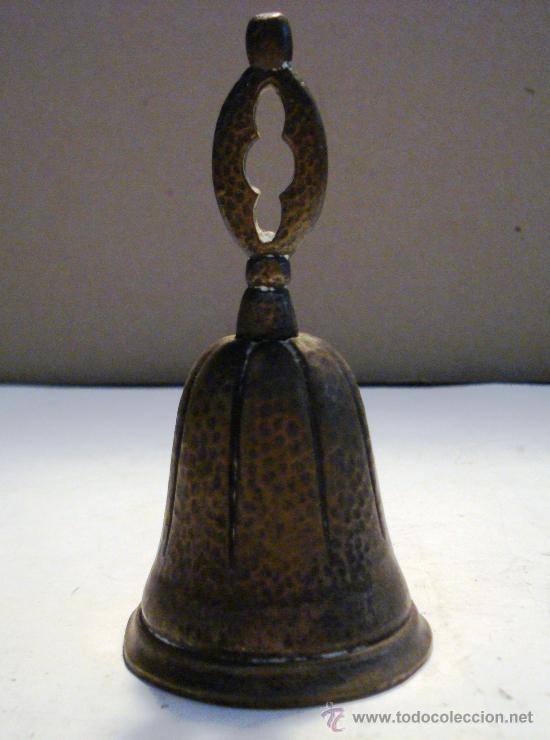 Antig&uuml;edades: CAMPANA DE BRONCE - Foto 1