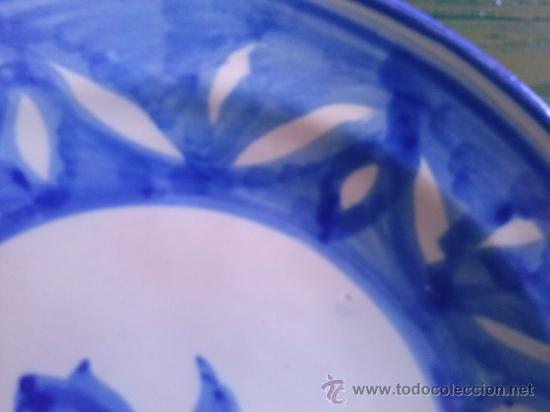 Antig&uuml;edades: antiguo plato de manises, pintado a mano - Foto 4
