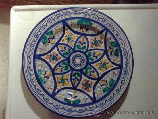 Antig&uuml;edades: PLATO DE CERAMICA TOLEDO - Foto 1
