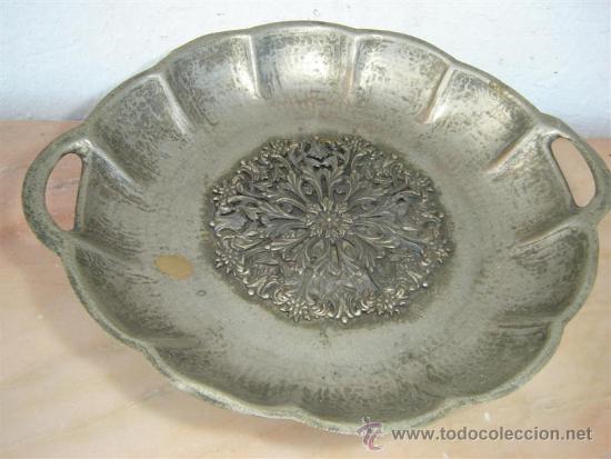 Antig&uuml;edades: frutero de metal plateado - Foto 2